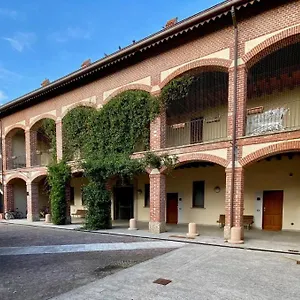  Aparthotel Cascina San Giovanni Italia